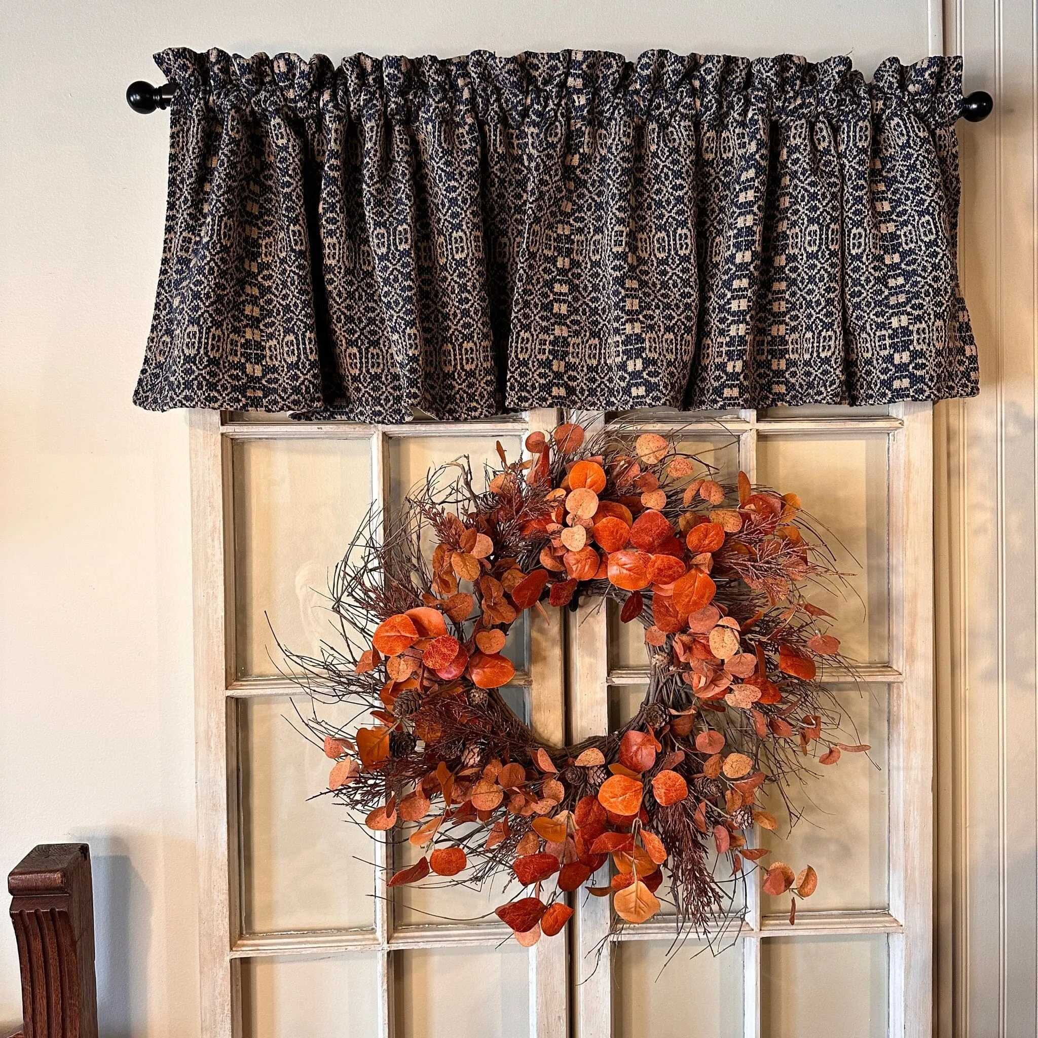 5mWentworth-Navy-and-Linen-Woven-Lined-Valance-72